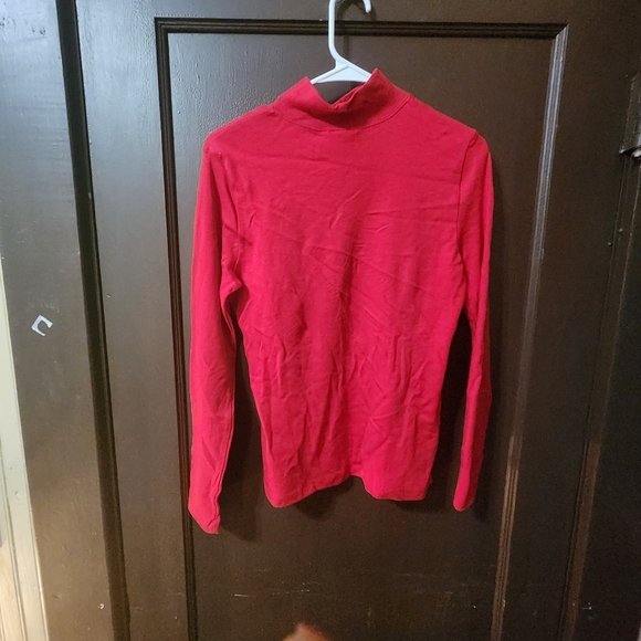 Karen Scott Size PS Red Long Sleeves - Picture 2 of 2